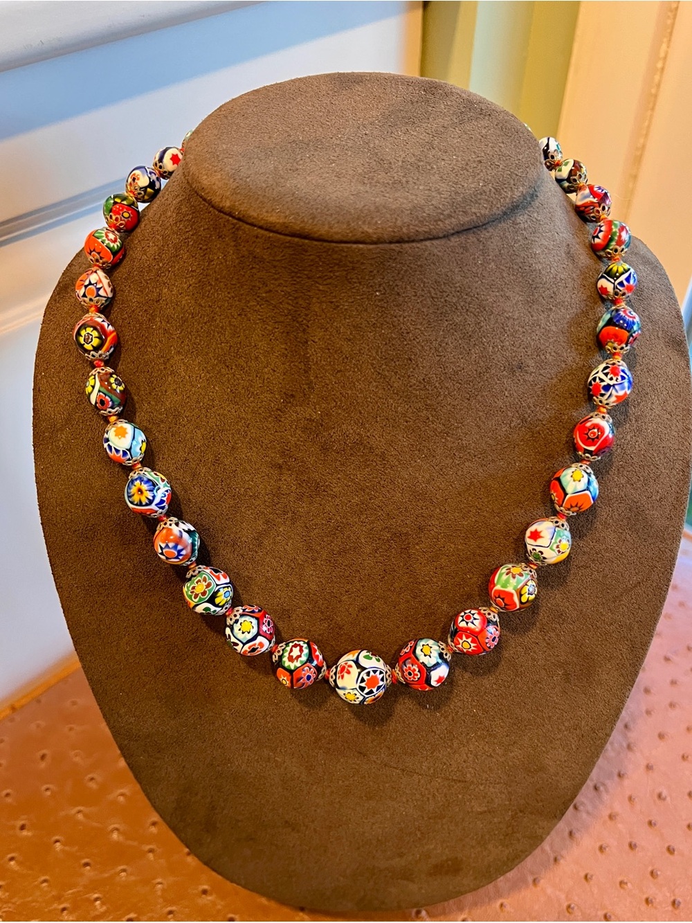VTG Murano Millefiori /Venetian Art Glass, 26" long, Grad Beads hand knotted